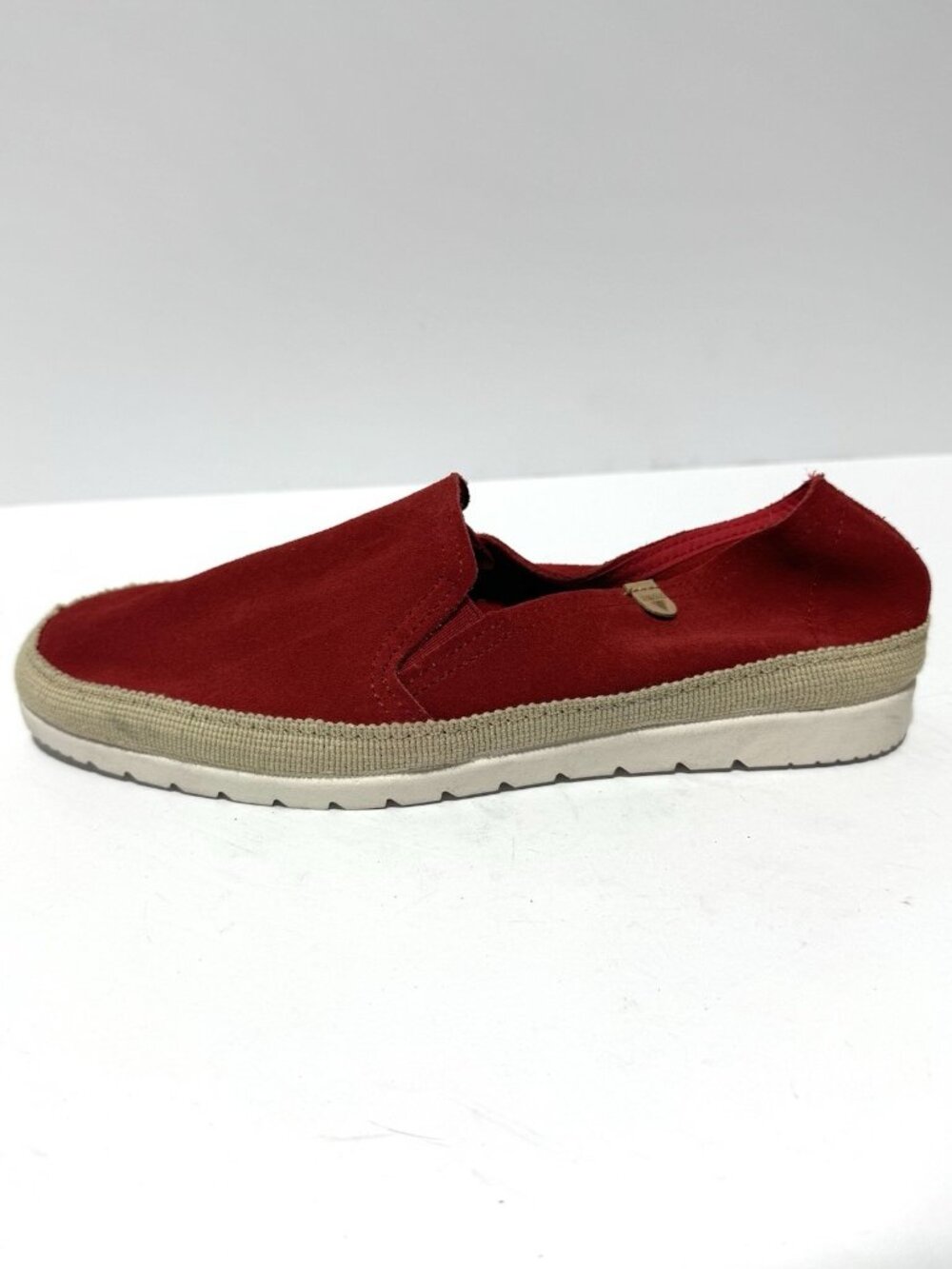 Verbenas Womens Gaudi Suede Flats Red Size 7.5 M